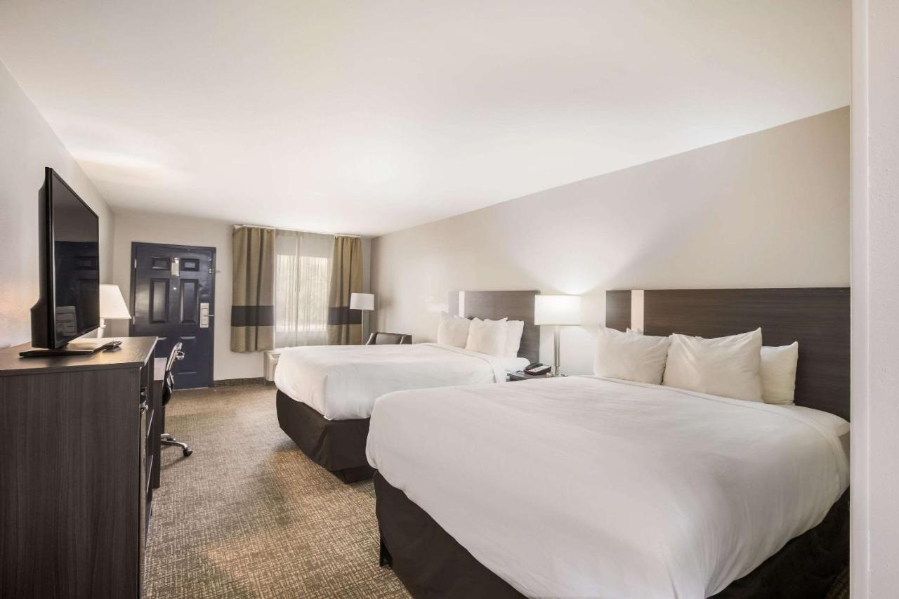 Clarion Pointe Forsyth I-75 Hotel Eksteriør billede